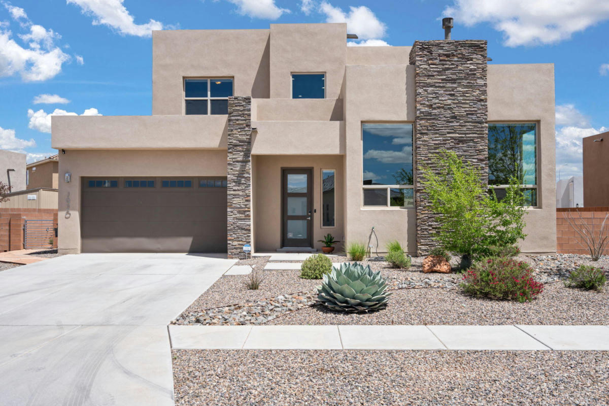 7920 TEABERRY RD NW, ALBUQUERQUE, NM 87120, photo 1 of 32