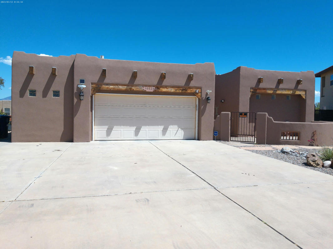 10528 CRESTRIDGE CT NW, ALBUQUERQUE, NM 87114, photo 1 of 35