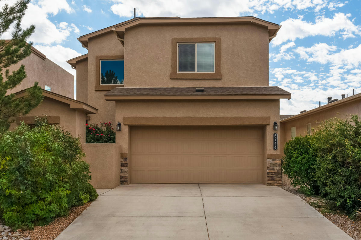 6744 KAYSER MILL RD NW, ALBUQUERQUE, NM 87114, photo 1 of 23