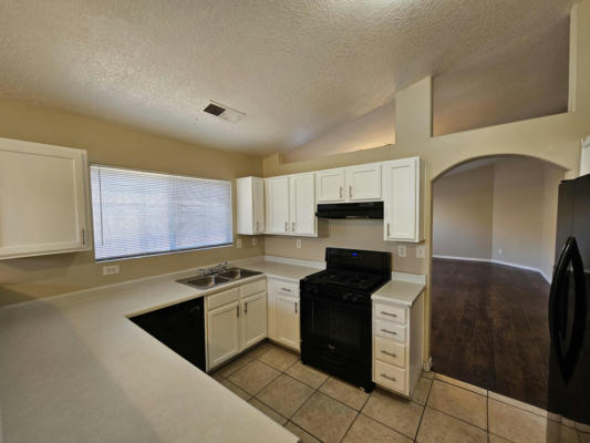 6109 CANIS AVE NW, ALBUQUERQUE, NM 87114, photo 3 of 50