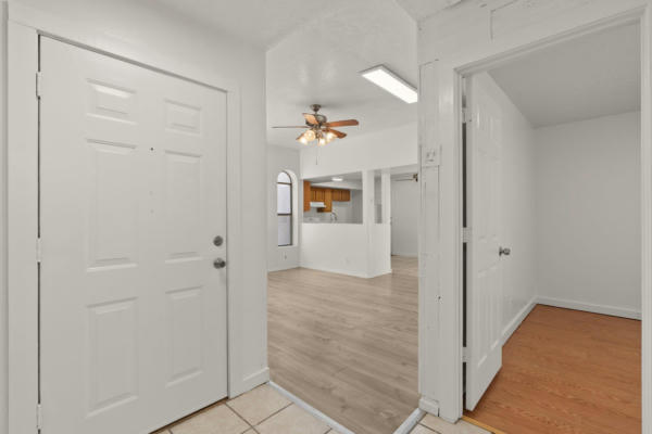 1708 PARKVIEW WAY NE, RIO RANCHO, NM 87144, photo 4 of 30