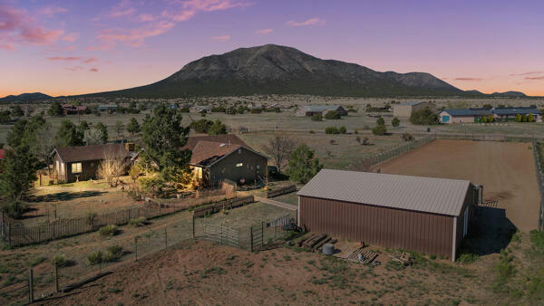 14 SAN MIGUEL DR, EDGEWOOD, NM 87015, photo 2 of 37