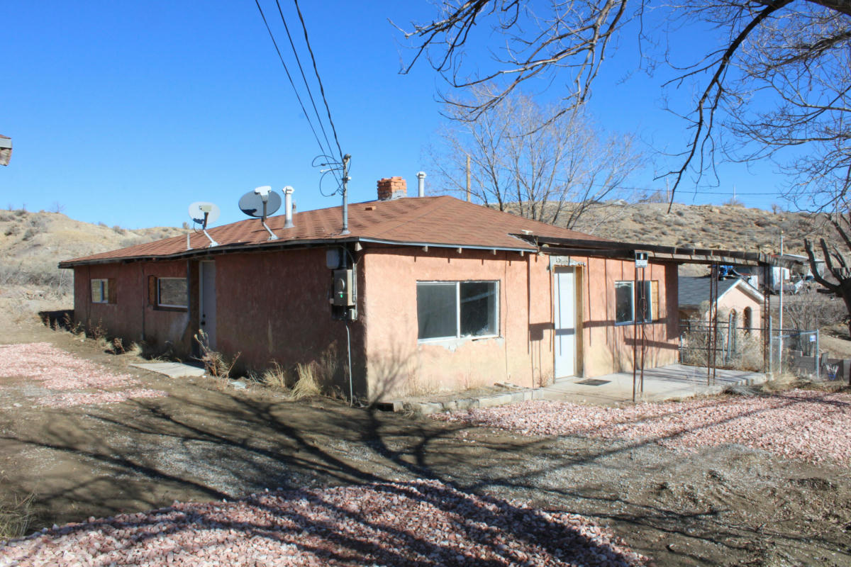 303 PERSHING AVE, GALLUP, NM 87301, photo 1 of 22