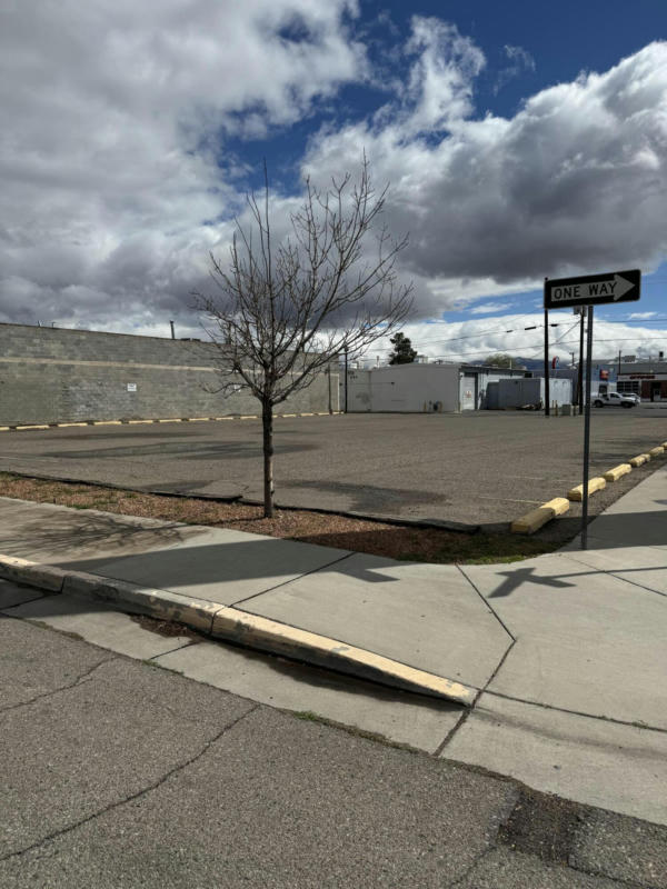 215 MARBLE AVE NW # 223, ALBUQUERQUE, NM 87102, photo 1 of 11