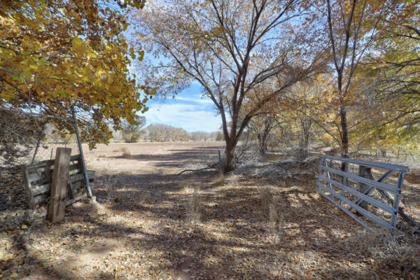 11 RUNDES ROAD, BELEN, NM 87002, photo 4 of 18