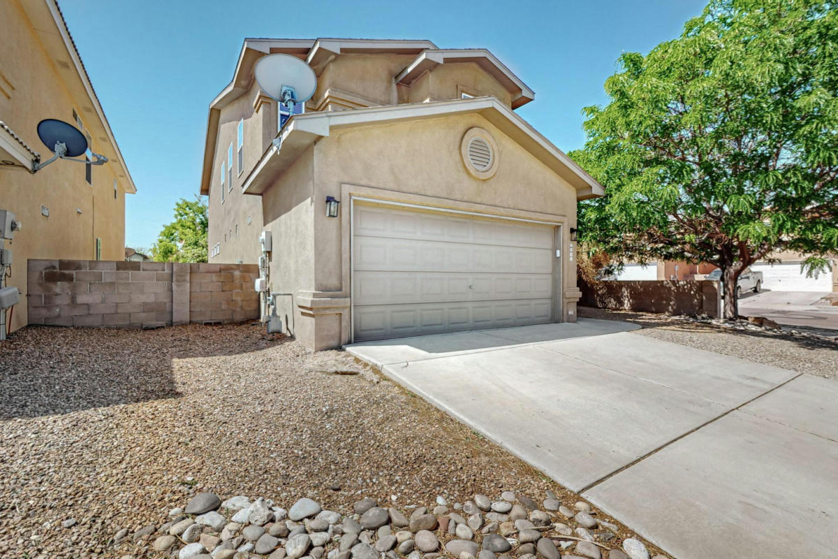 6632 COUNTRY HILLS CT NW, ALBUQUERQUE, NM 87114, photo 1 of 43