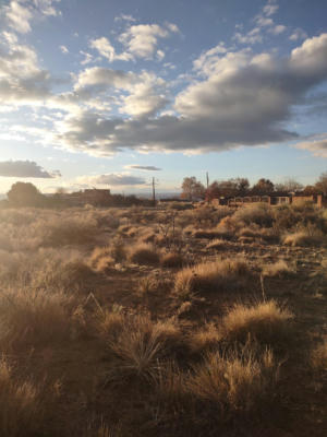 2 DEL REY AVENUE NE, ALBUQUERQUE, NM 87122, photo 2 of 8