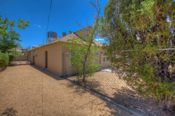 704 SANTA FE AVE SE, ALBUQUERQUE, NM 87102, photo 3 of 54