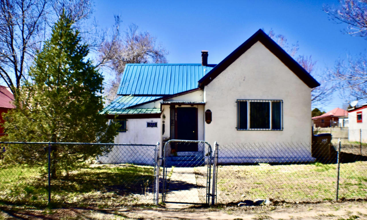 105 S ROOSEVELT AVE, MOUNTAINAIR, NM 87036, photo 1 of 19