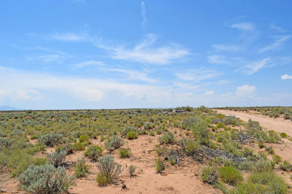 11 RIO DEL ORO LOOP S, LOS LUNAS, NM 87031, photo 2 of 12