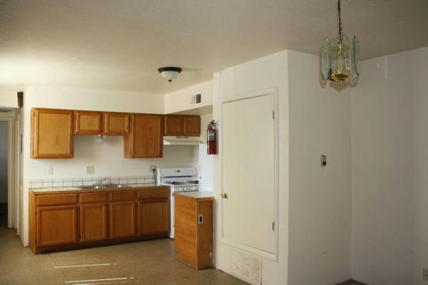 213 63RD ST NW, ALBUQUERQUE, NM 87105, photo 4 of 10