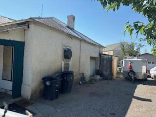 1010 BELLAMAH AVE NW, ALBUQUERQUE, NM 87104, photo 2 of 11