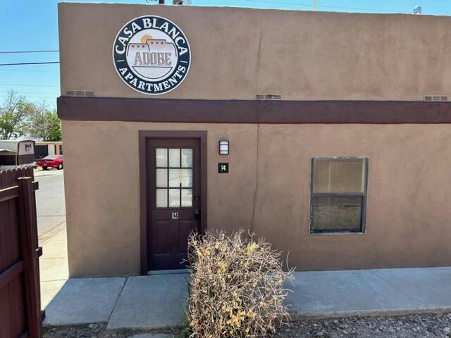 2106 COLLEGE ST, LAS CRUCES, NM 88001, photo 1 of 29