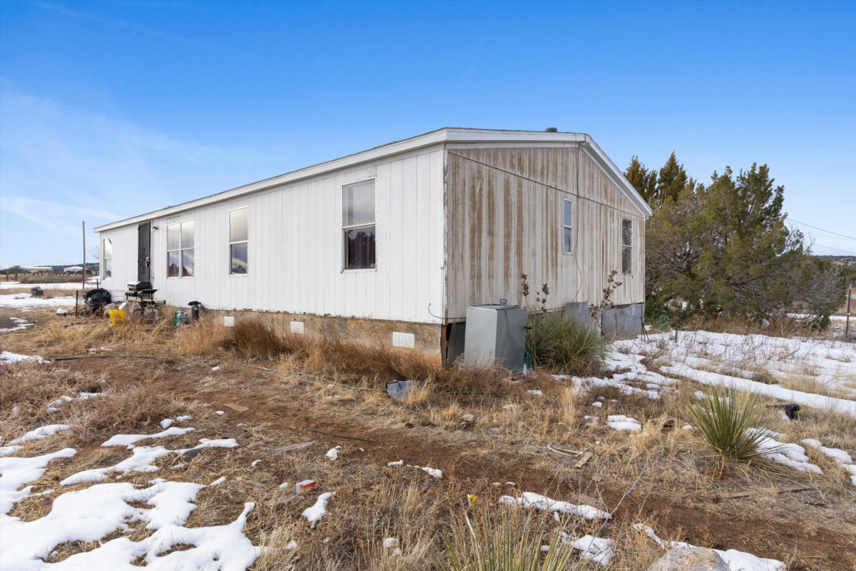 8 WHITE DOVE CT, MORIARTY, NM 87035, photo 1 of 21