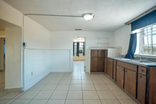 1002 RESERVOIR ST, SOCORRO, NM 87801, photo 5 of 36